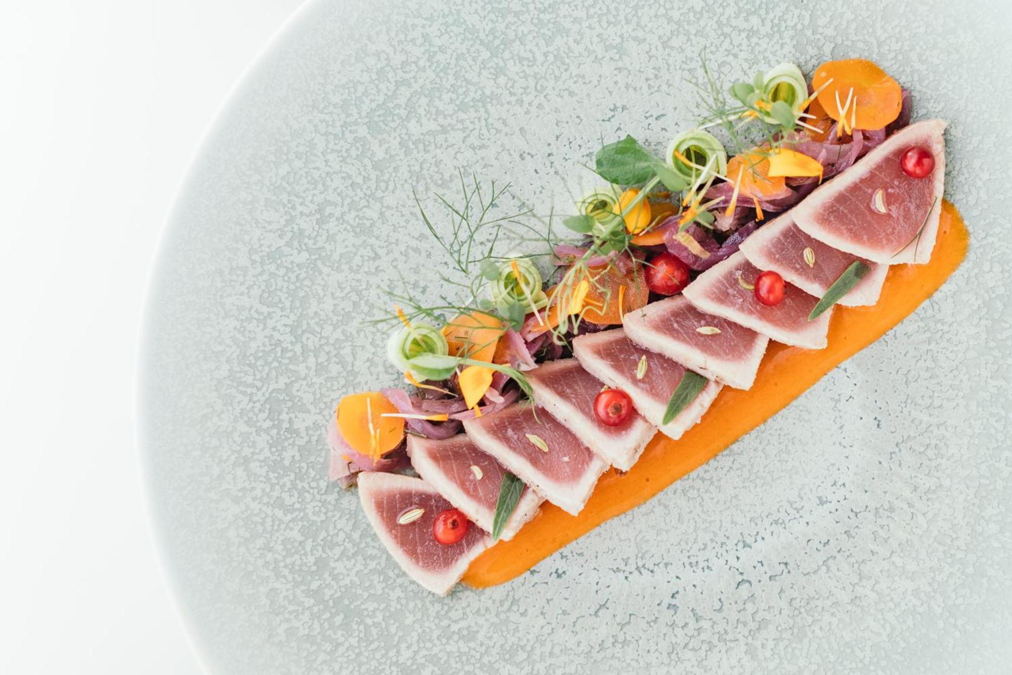 Le Carre D'Alethius Logis Hotel Restaurant Charmes-sur-Rhone Eksteriør bilde