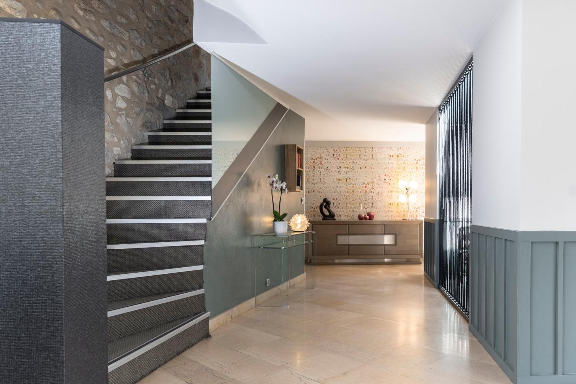 Le Carre D'Alethius Logis Hotel Restaurant Charmes-sur-Rhone Eksteriør bilde