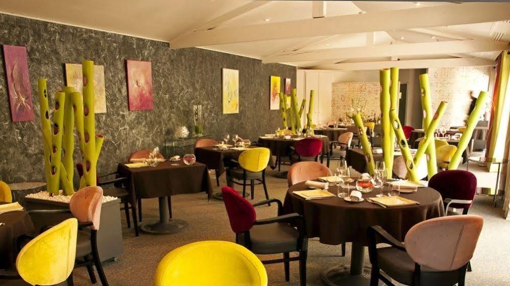 Le Carre D'Alethius Logis Hotel Restaurant Charmes-sur-Rhone Eksteriør bilde